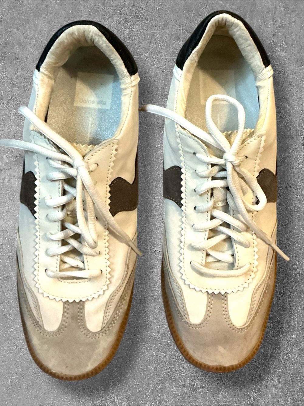 🌸DOLCE VITA NOTICE SNEAKERS